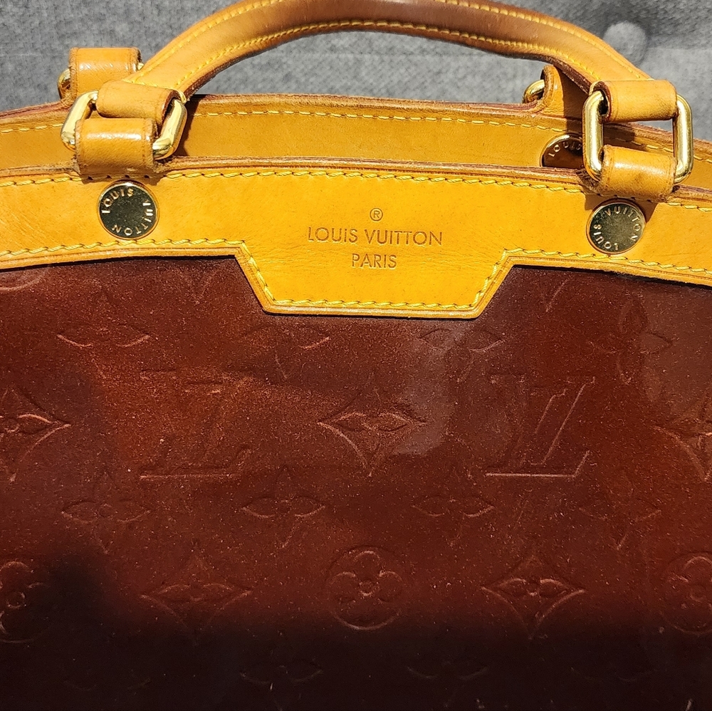 Authentic Louis Vuitton Vernis Brea MM Amarante (burgundy, deep red, maroon)
